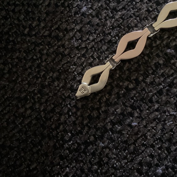 14k Yellow,Rose and White gold bracelet. - Picture 2 of 4